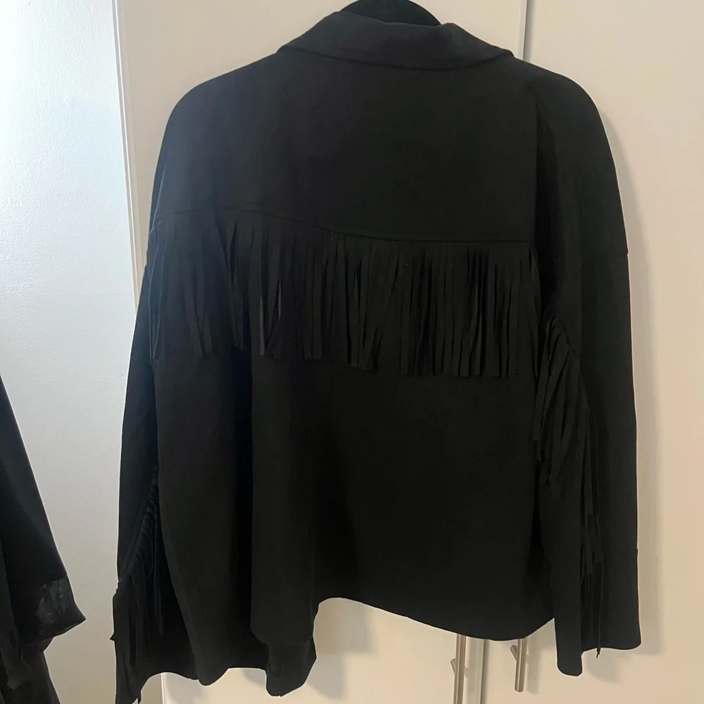 🌑suede fringe jacket🌑 - Picture 4 of 4